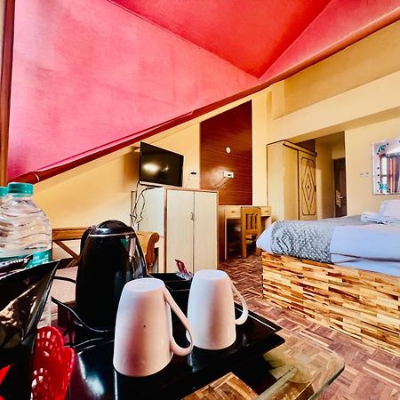 Hotel Kalinga Grand - Luxury Comfort !! Travellers Delight !! Budget Friendly !! Prime Location !! Guest Favourite Manali  Exterior photo